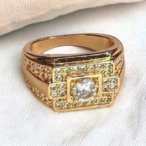 Gold and Silver man  Ring. it is plated in gold